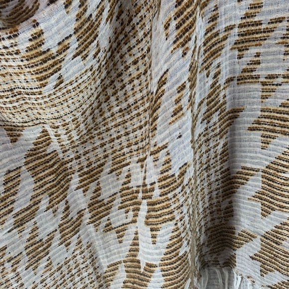 SOFT SURROUNDINGS Gold Brown Ivory Metallic 100% Cotton Wrap Shaw One Size NEW - Picture 5 of 6